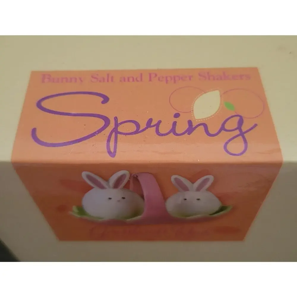 Grasslands Roads Bunny Salt & Pepper Shakers Spring In Basket Ceramic In Box